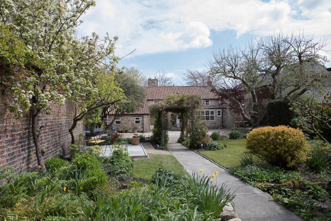 Bed & Breakfast Bramwood 4*